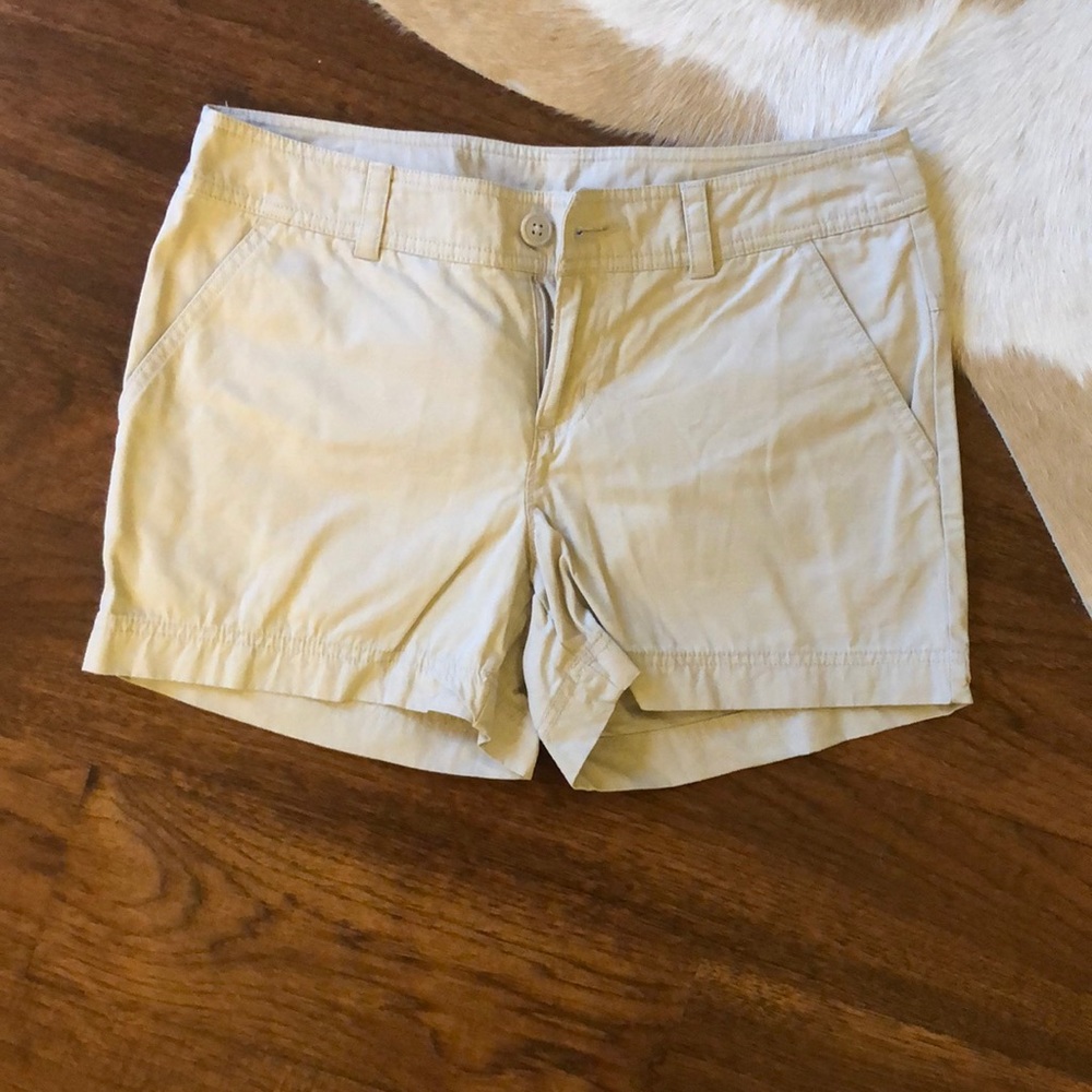 Columbia shorts